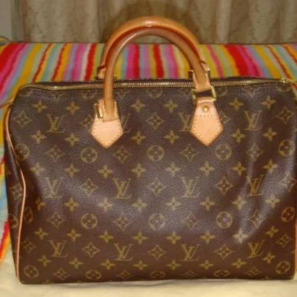 Louis Vuitton Handbags - LV Speedy 35